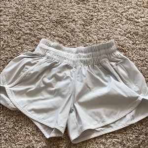 White Lululemon size 4 tracker short V 4”
